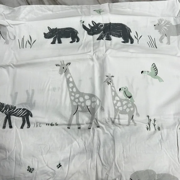 Crib fitted sheet - Picture 3 of 3